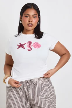 boohoo T-shirt Ajusté Grande Taille Imprimé Coquillages<Femme Tops