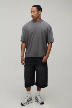 T-shirt Anthracite Oversize Boxy Coutures Apparentes Imprimé Floral Effet Spray Délavé