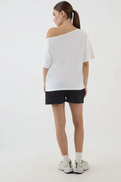 T-shirt Asymétrique Épaule Dénudée Script Dsgn Studio