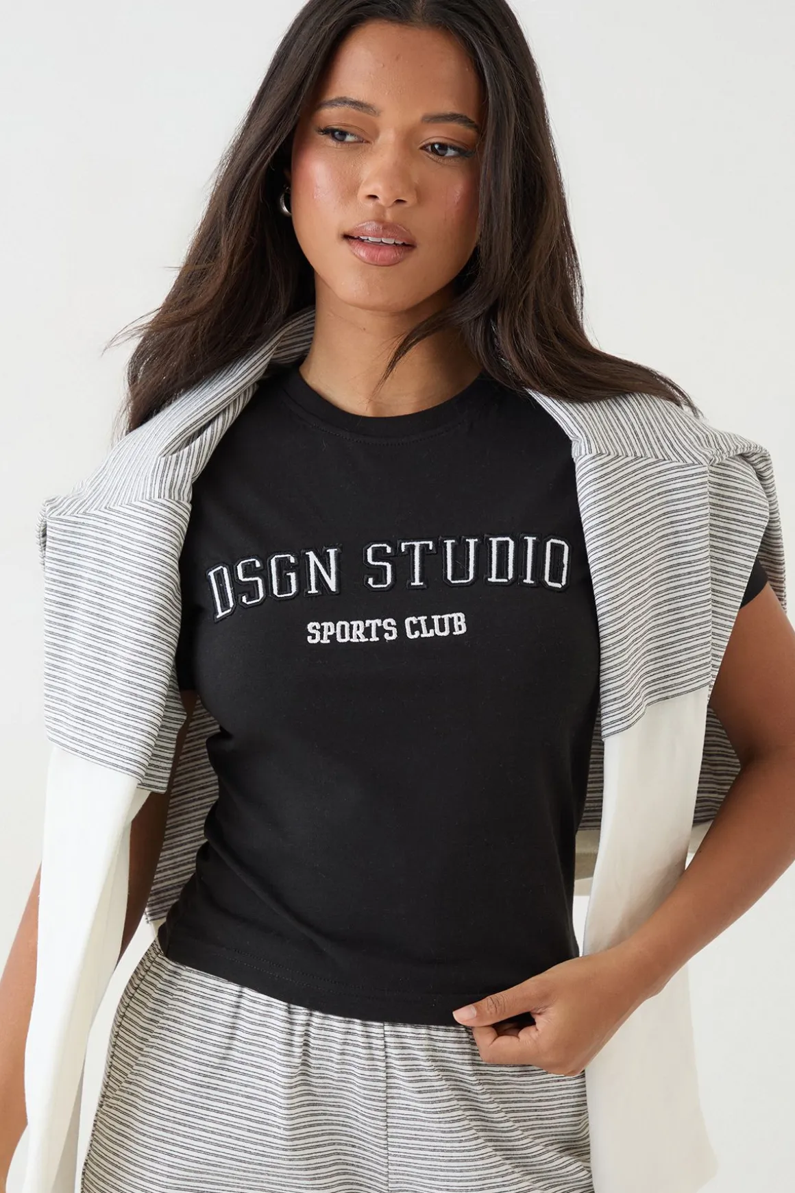 T-shirt Baby Brodé Appliqué Dsgn Studio
