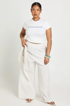T-shirt Baby Tee Court Imprimé Plus No Crying On The Yacht