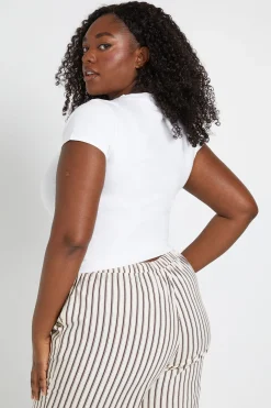 boohoo T-shirt Baby Tee Imprimé Plus Mon Chéri<Femme Tops