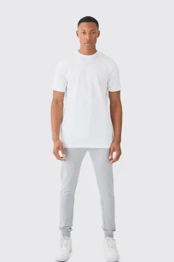 T-shirt basique ajusté à col rond