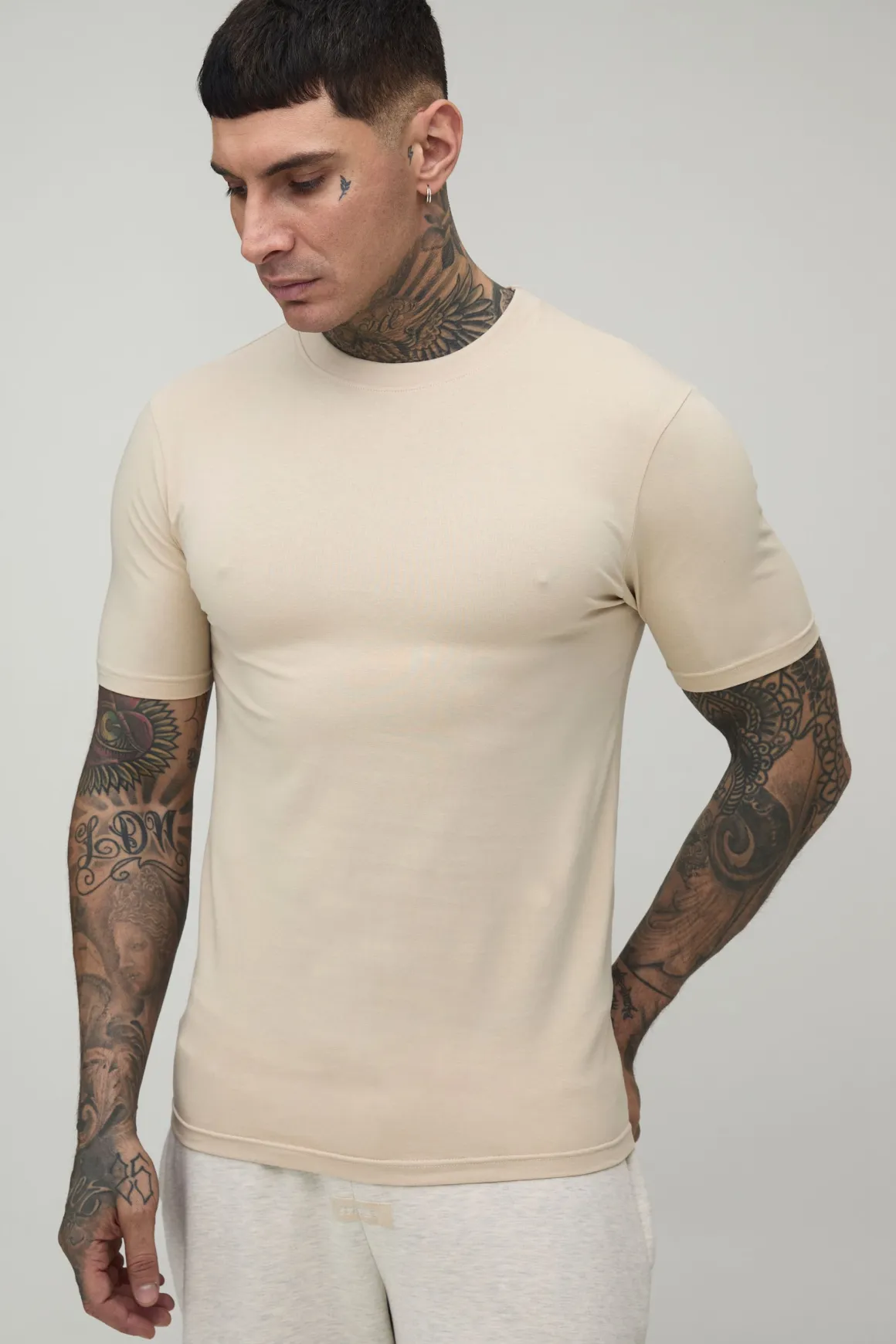 T-shirt basique à coupe musclée pour personnes grandes