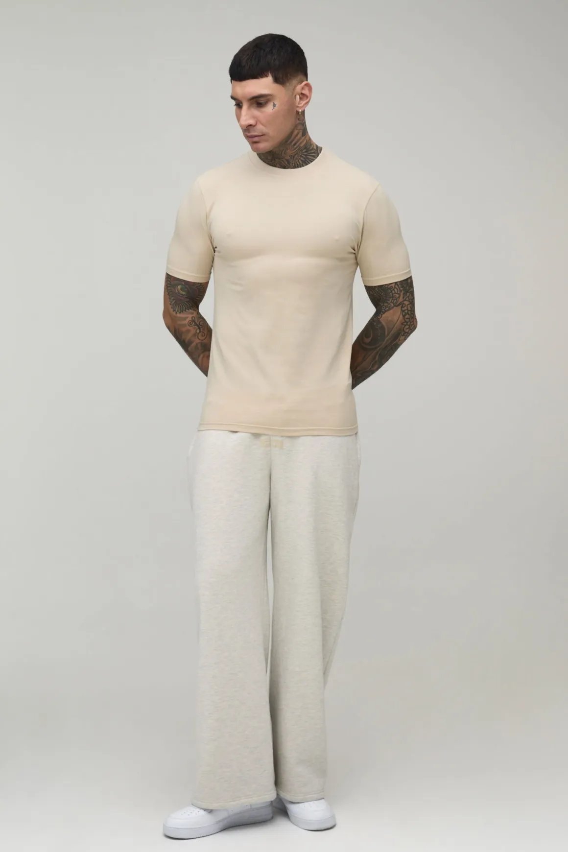 T-shirt basique à coupe musclée pour personnes grandes