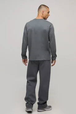 boohooMAN T-Shirt Basique à Manches Longues Col Rond Coupe Classique Tissu Épais<Homme T-Shirts|Essentiels
