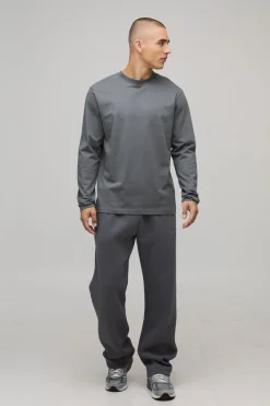 boohooMAN T-Shirt Basique à Manches Longues Col Rond Coupe Classique Tissu Épais<Homme T-Shirts|Essentiels