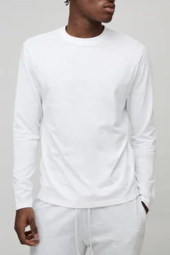 boohooMAN T-shirt basique à manches longues, coupe régulière, col rond<Homme T-Shirts|Essentiels