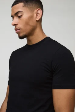 T-shirt basique Muscle Fit à encolure ronde
