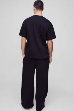 boohooMAN T-shirt basique oversize à col étendu<Homme T-Shirts|Essentiels