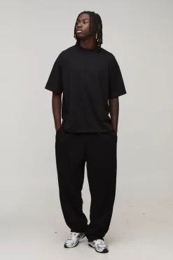 T-Shirt Basique Oversize à Col Étendu