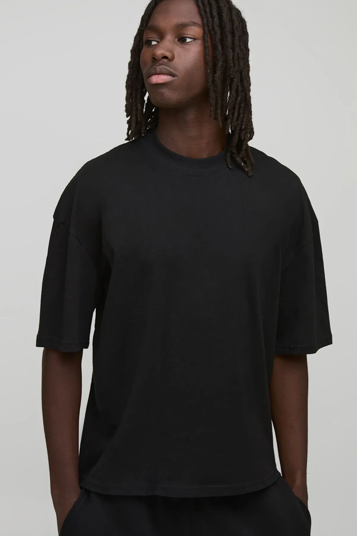 boohooMAN T-shirt basique oversize à coupe boxy, col rond<Homme T-Shirts|Essentiels