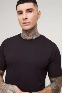 T-shirt basique slim ajusté pour grandes tailles