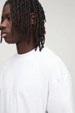 T-shirt basique surdimensionné à col étendu