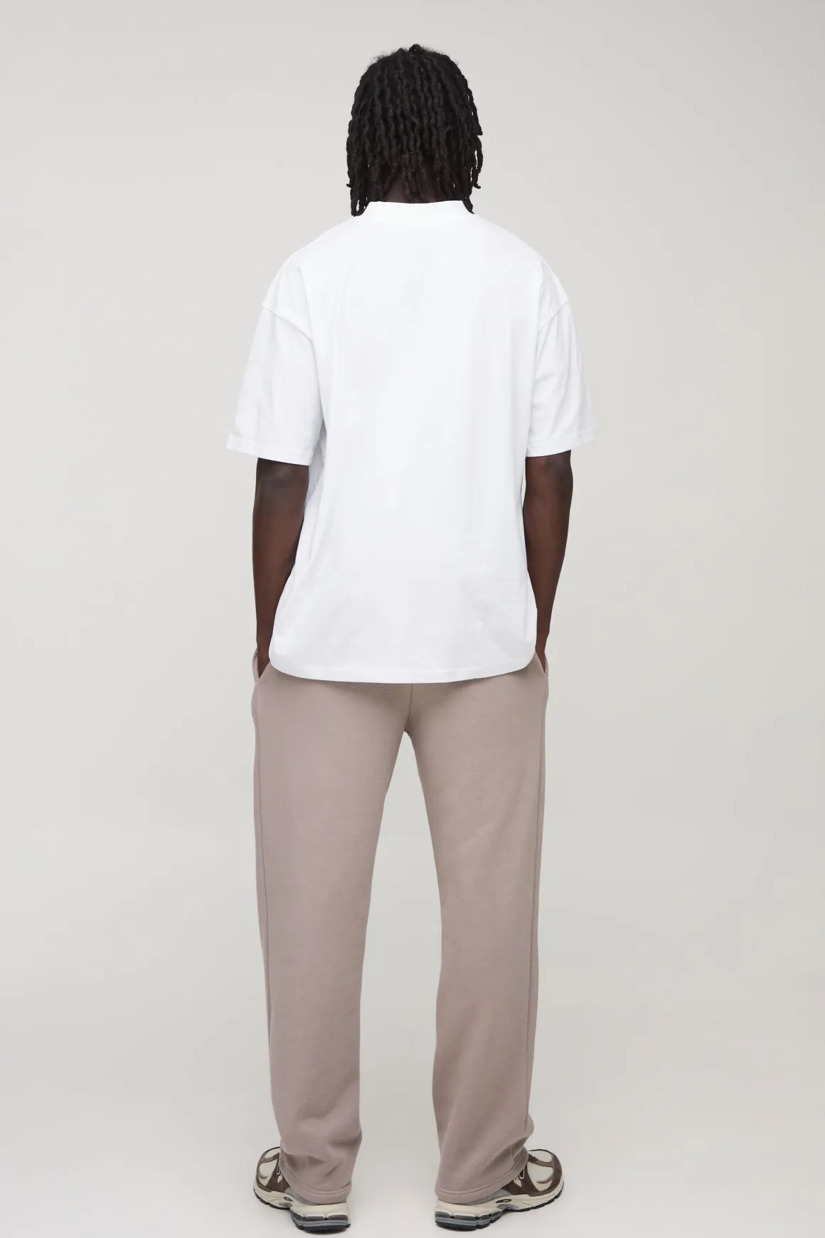 T-shirt basique surdimensionné à col étendu