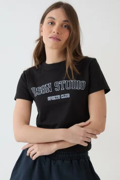 DSGN Studio T-shirt Bébé Imprimé Sports Club<Femme Dsgn Studio|Tops