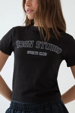 DSGN Studio T-shirt Bébé Imprimé Sports Club<Femme Dsgn Studio|Tops
