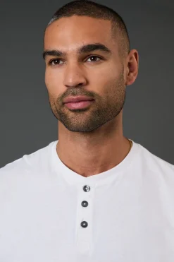 Burton T-Shirt Blanc Col Grand-Père<Homme T-Shirts