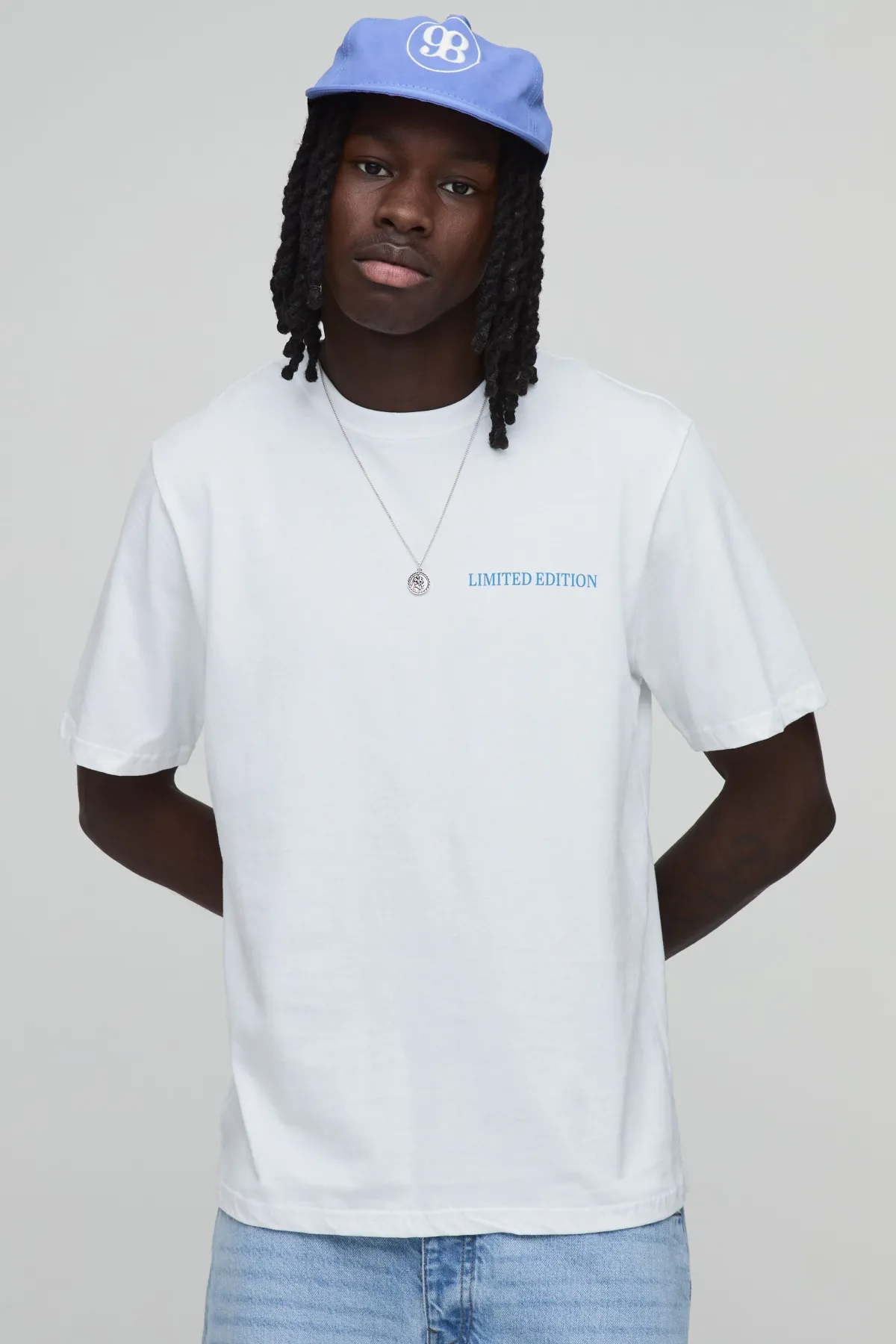 boohooMAN T-shirt Coupe Regular À Imprimé Palmier Dessiné Au Trait<Homme T-Shirts Impriméstendances|T-Shirts