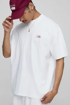 boohooMAN T-shirt oversize à col étendu, imprimé Chateau<Homme T-Shirts Impriméstendances|T-Shirts