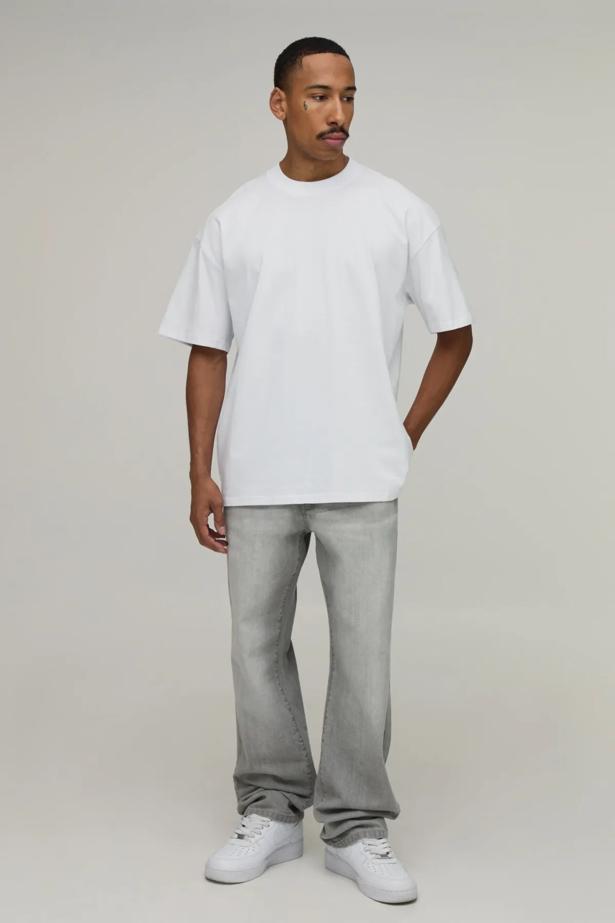 boohooMAN T-shirt Oversize À Imprimé Dragon En Relief<Homme T-Shirts Impriméstendances|T-Shirts