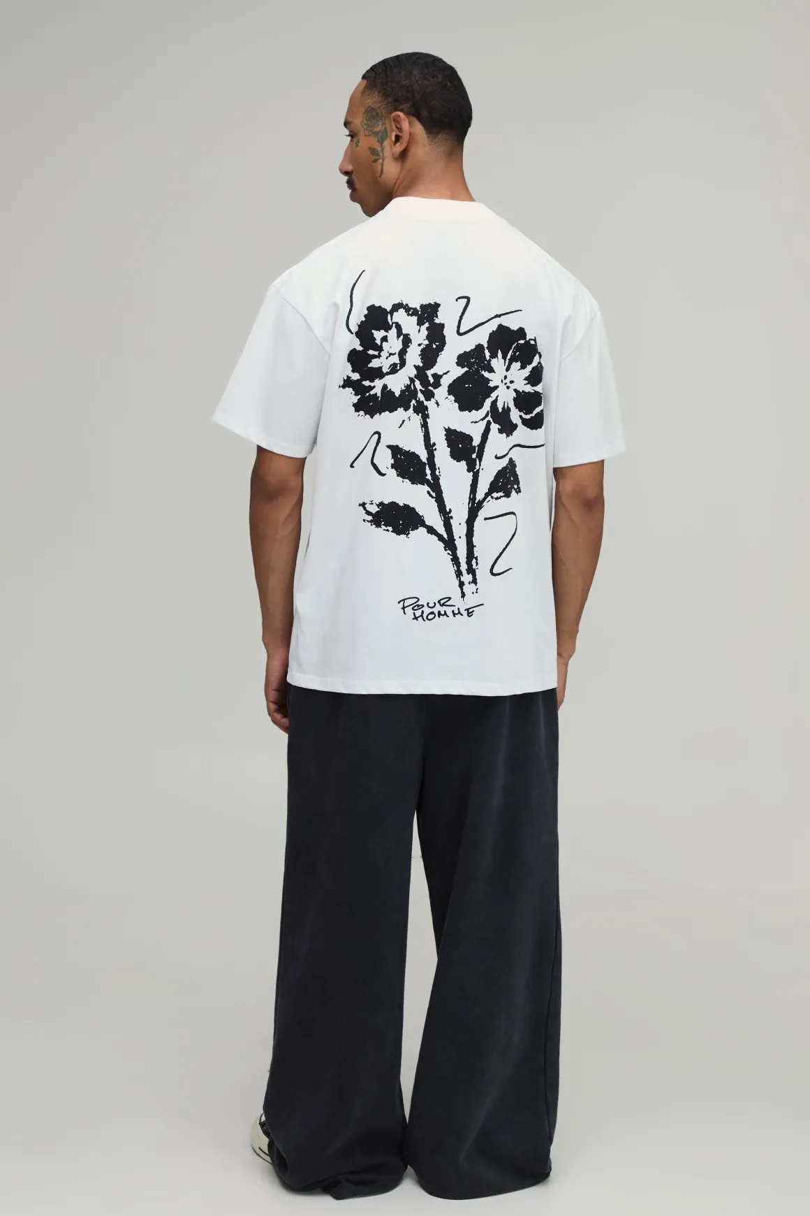 T-shirt Blanc Oversize À Imprimé Floral Esquissé