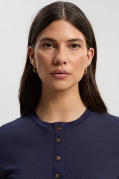 T-shirt Col Rond Côtelé en Viscose avec Boutonnage