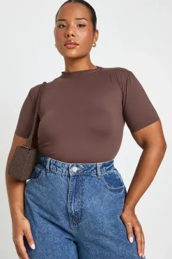 boohoo T-shirt Col Rond Seconde Peau Grande Taille Pour Tous Les Jours<Femme Tops