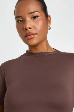 boohoo T-shirt Col Rond Seconde Peau Grande Taille Pour Tous Les Jours<Femme Tops