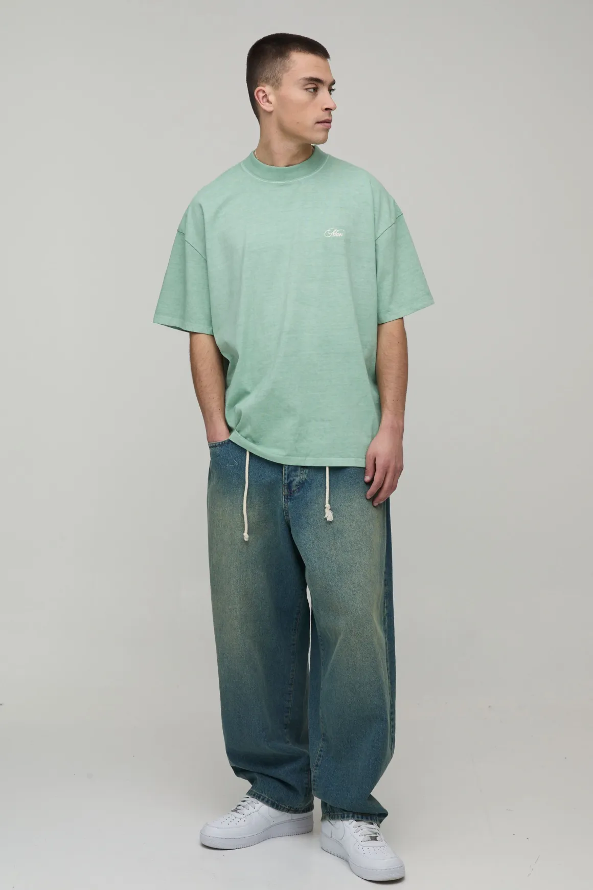 T-Shirt Col Étendu Oversize Poids Lourd Imprimé Palmier Sauge Délavé