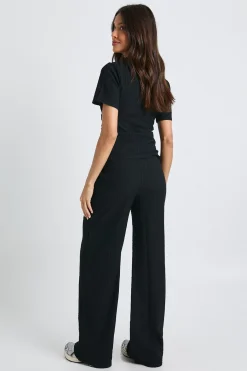 boohoo T-shirt coordonné à texture, devant enveloppé et taille froncée<Femme Ensembles