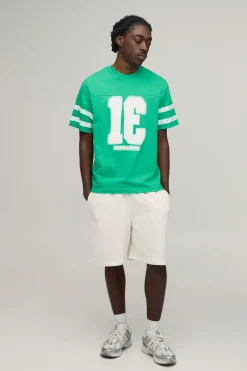 boohooMAN T-shirt À Coupe Ample Décontractée Avec Panneaux Imprimés Varsity Effet Délavé<Homme T-Shirts Impriméstendances|T-Shirts
