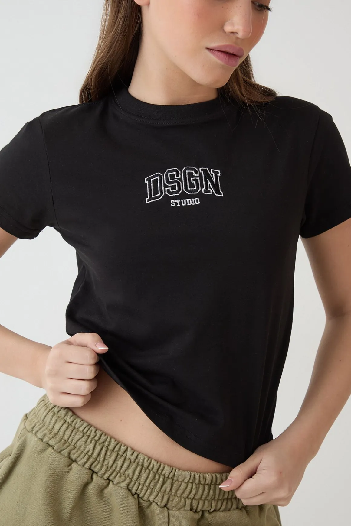 T-shirt Court Brodé Dsgn Studio