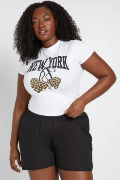 boohoo T-shirt Court Grande Taille Imprimé Cerises New York<Femme Tops