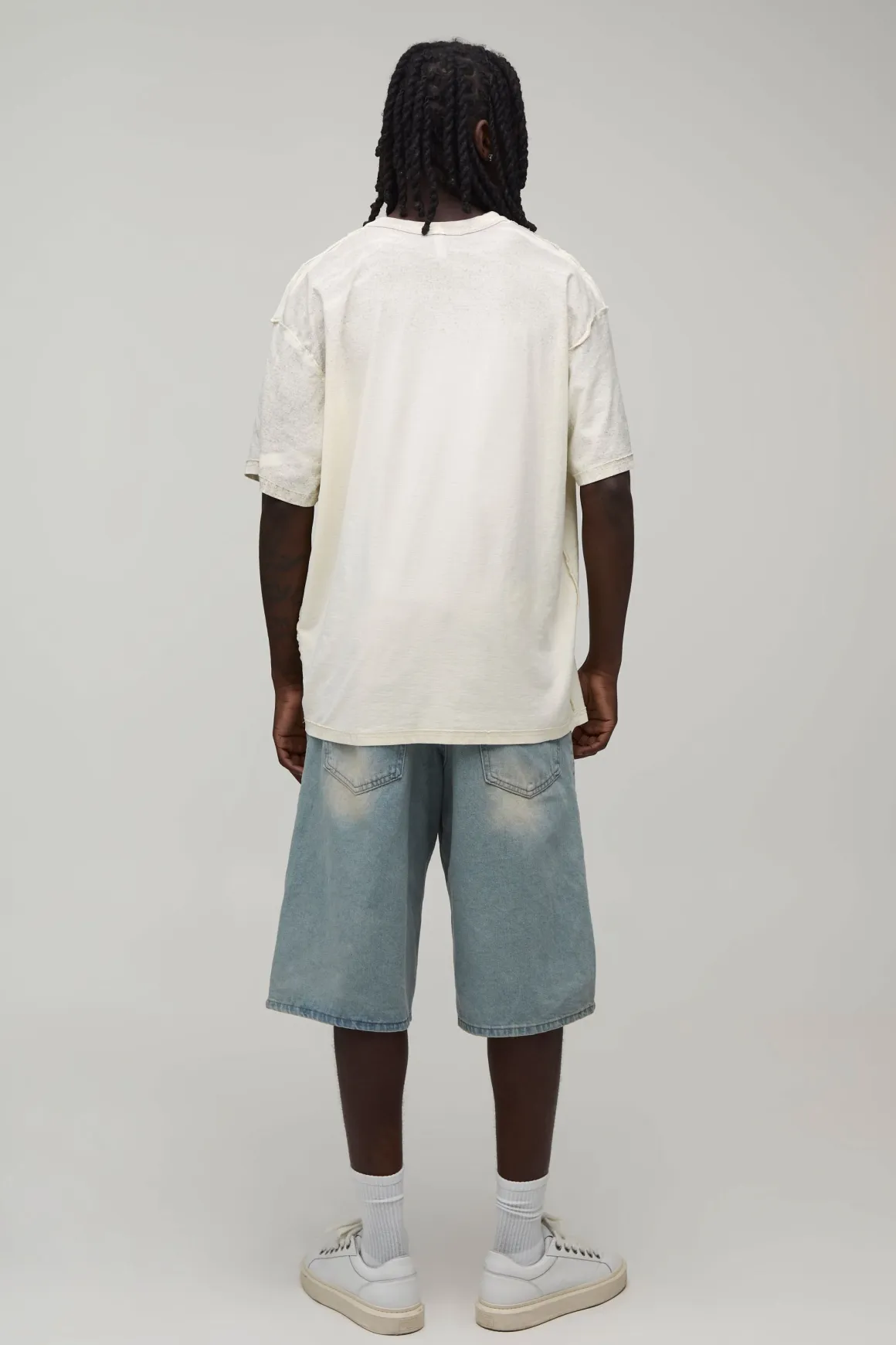 T-shirt Écru Oversize À Coutures Apparentes Effet Spray Renaissance