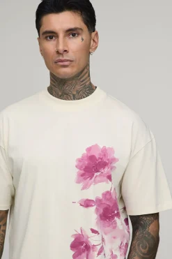 boohooMAN T-shirt Écru Oversize Grande Taille À Imprimé Floral Flou<Homme Tout Afficher|Tenues De Soirée Tall