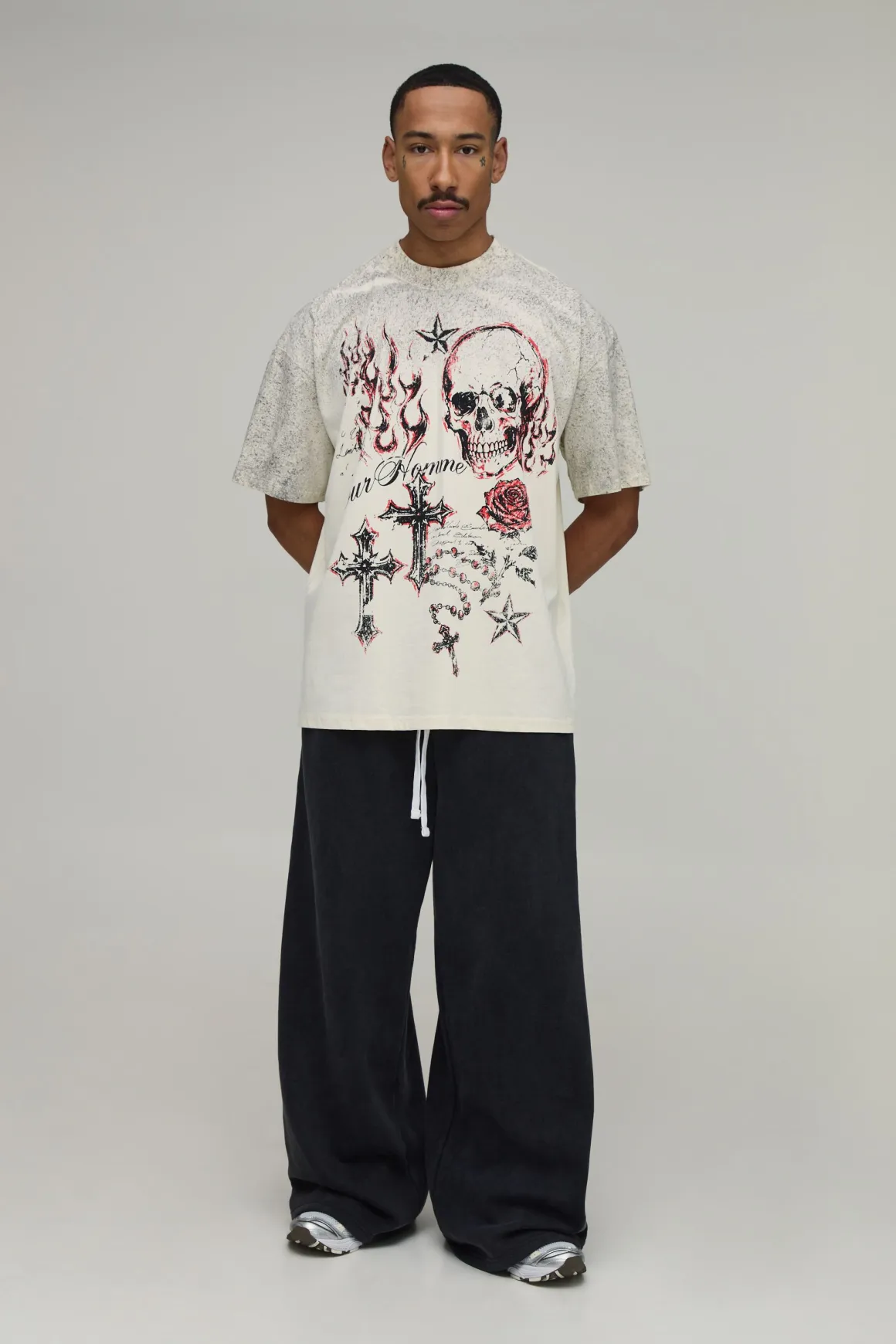 T-shirt Écru Oversize Imprimé Doodle Effet Spray Délavé