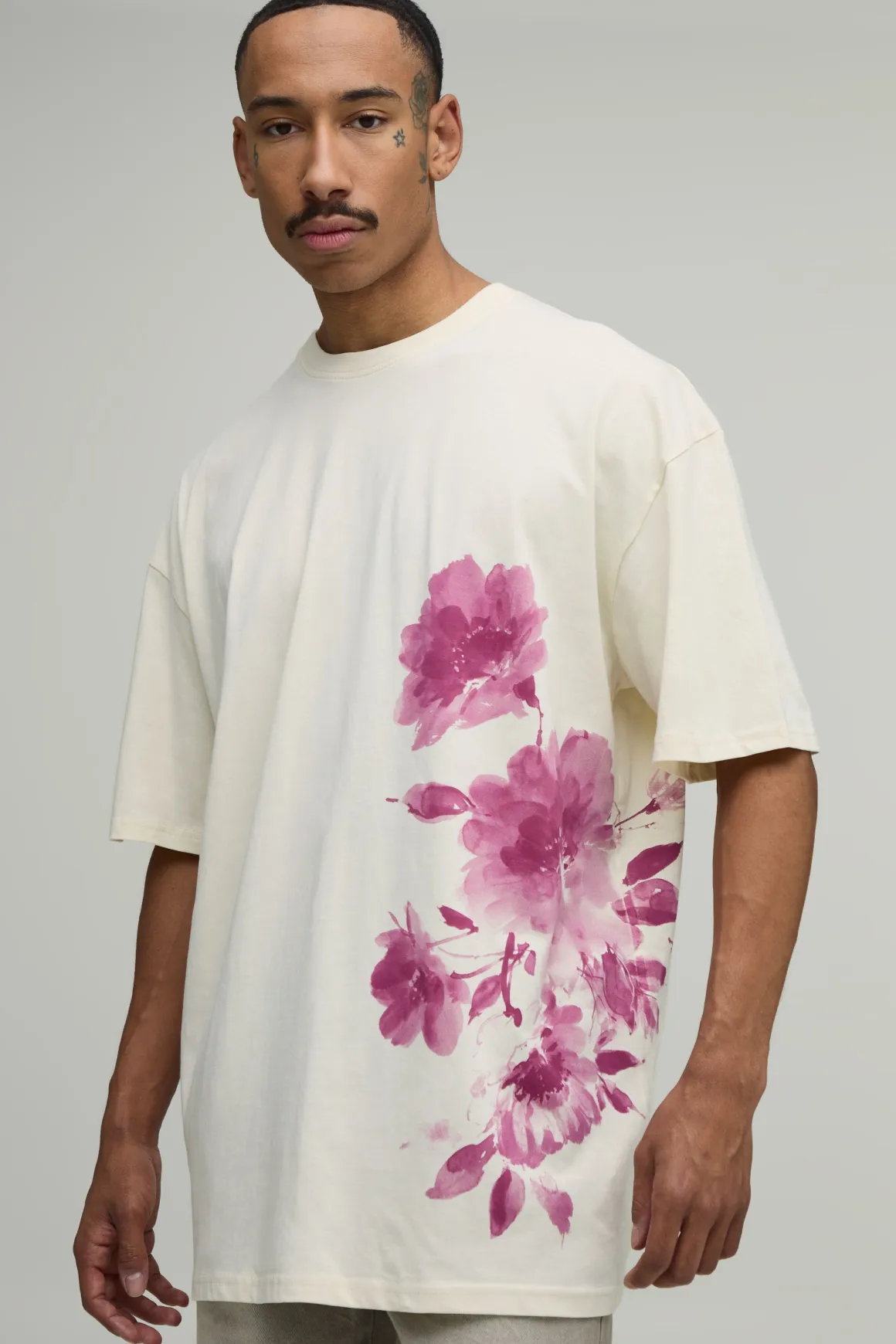 T-shirt Écru Oversize À Imprimé Floral Estompé