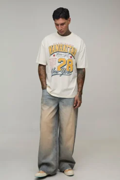boohooMAN T-shirt Écru Oversize Imprimé Graphique Manhattan Tall<Homme Tout Afficher|Tout Afficher