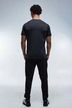 boohooMAN T-shirt De Performance Homme Active Gold Coupe Regular<Femme T-Shirts|Athleisure