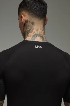 boohooMAN T-shirt de Sport Raglan Coupe Musclée Active pour Homme Grande Taille<Femme Tout Afficher|Tout Afficher Activewear