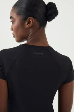 DSGN Studio T-Shirt Coupe Ample à Manches Courtes avec Inserts en Mesh<Femme Vêtements De Sport|Dsgn Studio