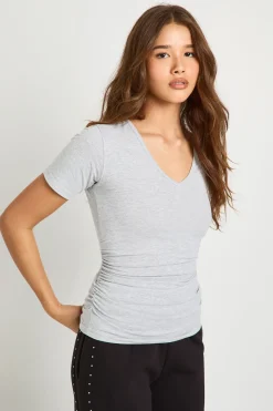 T-shirt à encolure en V, taille froncée et manches courtes