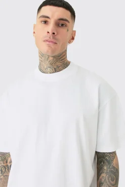 T-shirt à encolure étendue surdimensionné pour personnes de grande taille