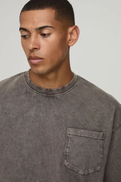 T-shirt Essentiel Délavé Oversize Coupe Boxy Avec Poche Poitrine
