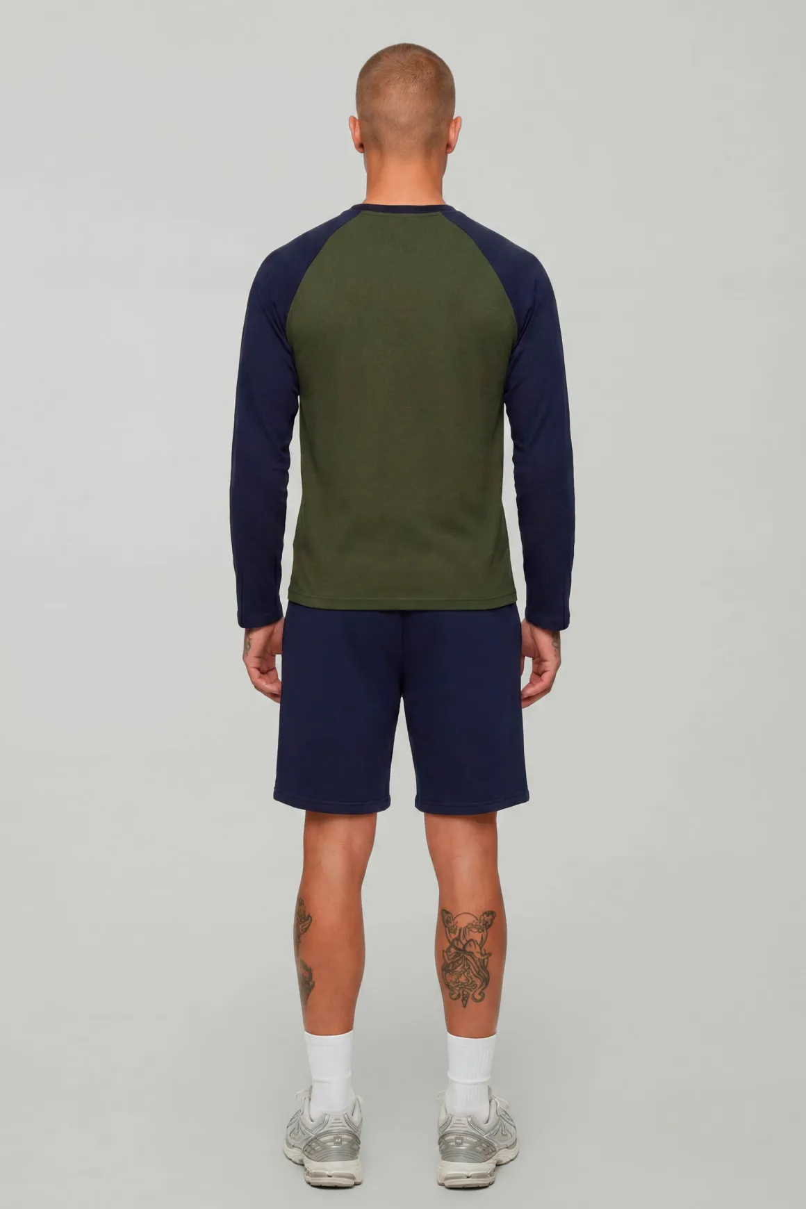 T-shirt Essentiel À Manches Longues Raglan Coupe Regular