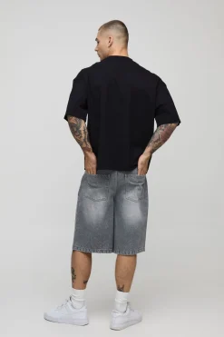 T-shirt gothique boxy surdimensionné à croix brodée