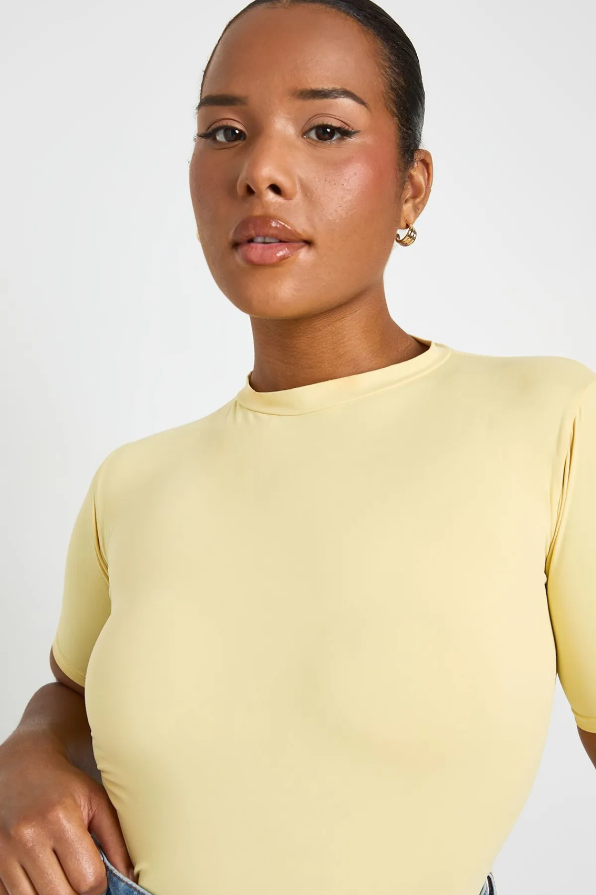 boohoo T-shirt Grande Taille Col Rond Effet Seconde Peau Pour Tous Les Jours<Femme Tops