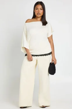 T-shirt Grande Taille À Épaule Dénudée Avec Finition En Dentelle
