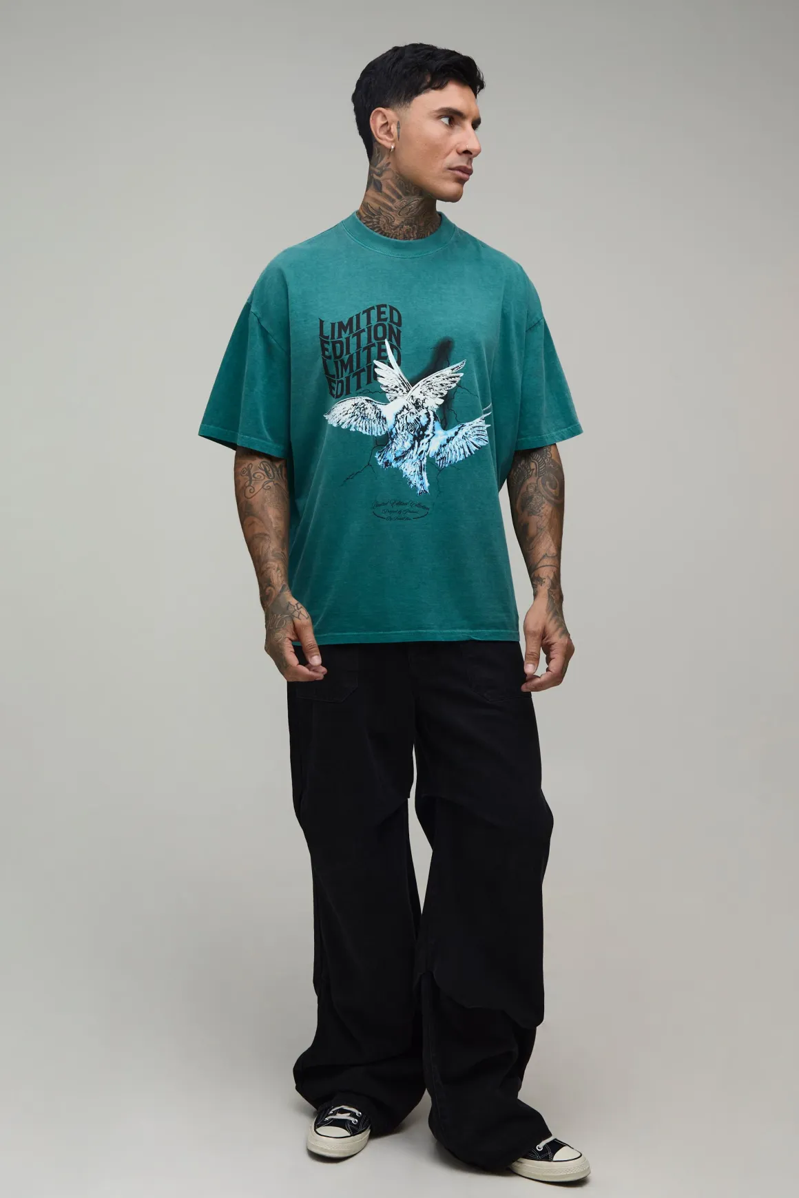 T-shirt Graphique Colombe Délavé Oversize Grande Taille